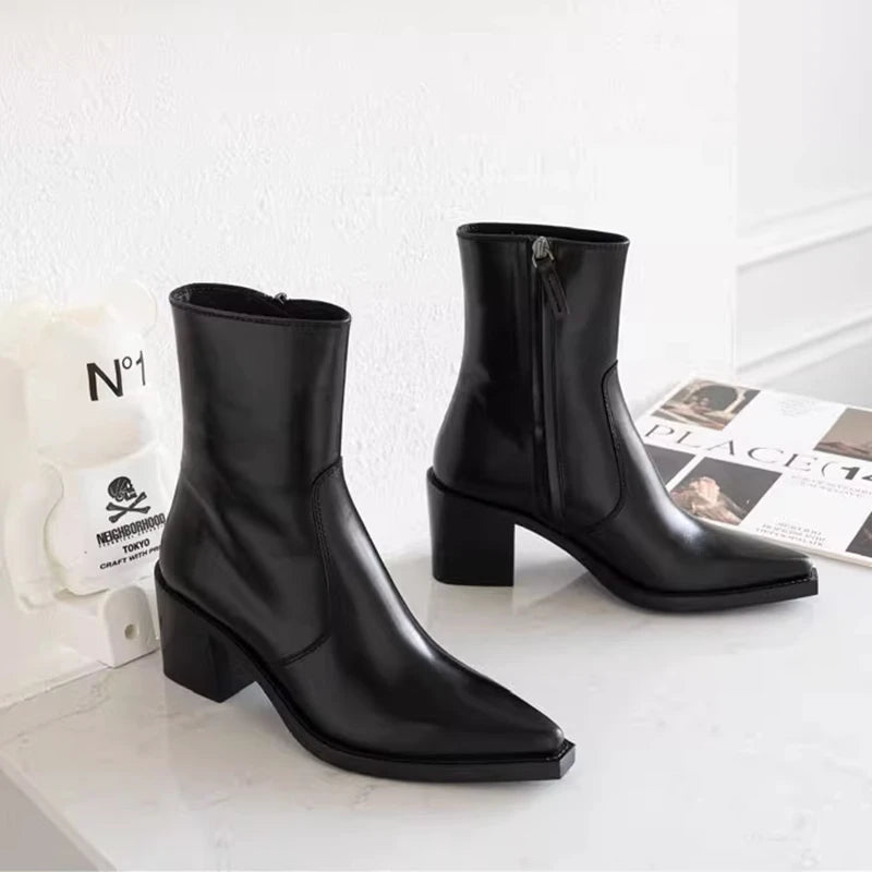 High Heels 
Cow Leather