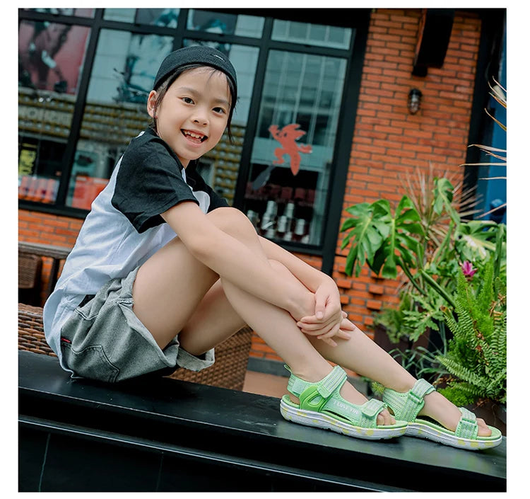 Girls sandals